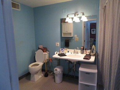 1670 West St, Stoughton, MA 02072 - photo 5