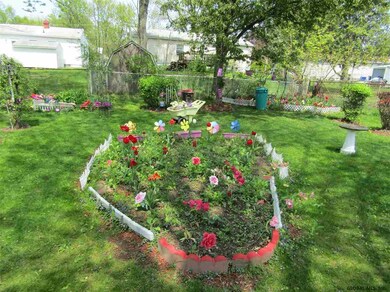 3 Amelia Dr, Schenectady, NY 12309 - photo 4