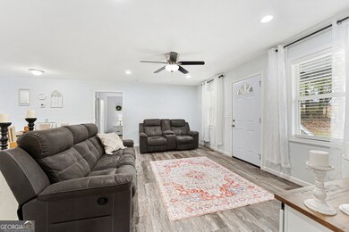 126 Baileys Garage Rd, Bowersville, GA 30516 - photo 7