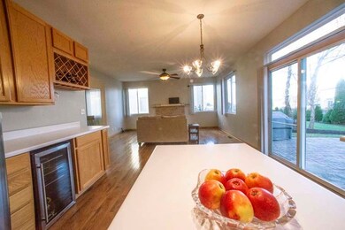 12163 Shagbark Dr unit 2, Plainfield, IL 60585 - photo 5