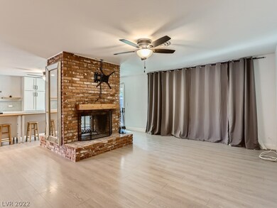 3770 Forestcrest Dr, Las Vegas, NV 89121 - photo 7