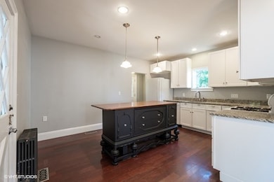 49 Phillips St, Watertown, MA 02472 - photo 2