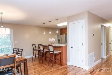 107 Quiet Woods Dr unit 66, Leicester, NC 28748 - photo 4