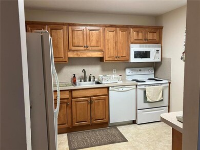 343 Spring St unit 343, Bethlehem, PA 18018 - photo 4