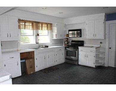 505 Stafford St, Charlton, MA 01507 - photo 4