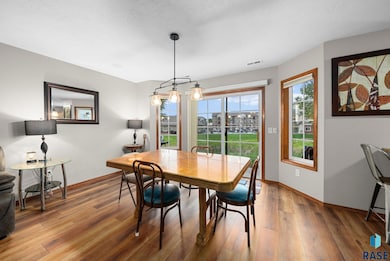 1323 N Fir Place unit 24, Sioux Falls, SD 57107 - photo 7