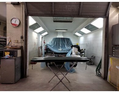 240 West St, Ludlow, MA 01056 - photo 7