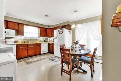 14 Fir Dr, Middle River, MD 21220 - photo 6