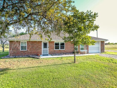 5937 Fm 1181, Ennis, TX 75119 - photo 4