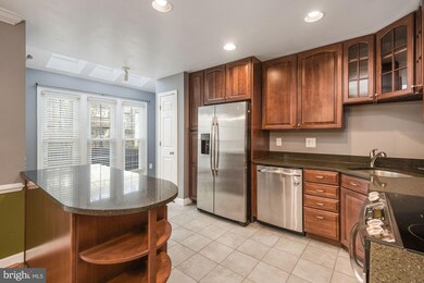 23 Drumcastle Ct, Germantown, MD 20876 - photo 7