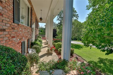 202 E Wynnbrook Dr, Hendersonville, NC 28792 - photo 6