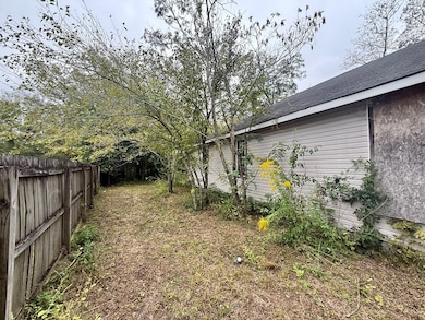 302 E Stough St, Dothan, AL 36303 - photo 4