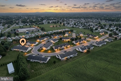 3690 Rye Ct unit 2, Dover, PA 17315 - photo 3