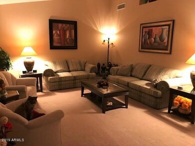 3 - LIVING ROOM
