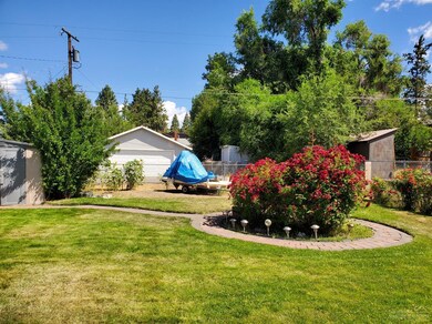1122 NE 6th St, Bend, OR 97701 - photo 7