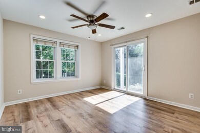 12928A Grays Pointe Rd, Fairfax, VA 22033 - photo 5