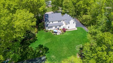 17 Broad Acres Farm Rd, Medway, MA 02053 - photo 5