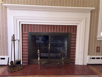 36 Dyer St, Warren, RI 02885 - photo 6