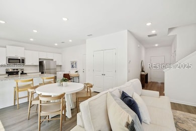 105 Mainland Lakes Dr unit Dylan, Bluffton, SC 29910 - photo 3