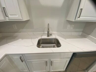 143 Providence St unit 4, Worcester, MA 01604 - photo 4