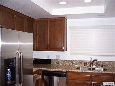 Look at the beautiful kitchen. Recessed lighting t