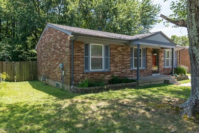 9315 Lantana Dr, Louisville, KY 40229 - photo 2