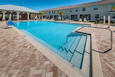 5225 5th Way N, Saint Petersburg, FL 33703 - photo 4