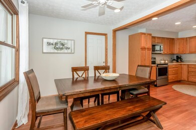 Dining & Kitchen