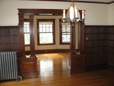 8 Westland Rd unit 2, Watertown, MA 02472 - photo 2