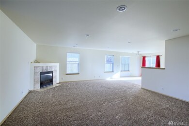 116 Nelsen St NE, Orting, WA 98360 - photo 2