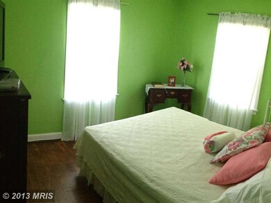 5600 Randolph St, Hyattsville, MD 20784 - photo 3