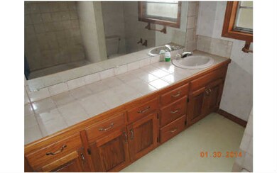 166 NW Burk Ave, Lake City, FL 32055 - photo 4