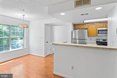 1013 Fallcrest Ct unit 4-203, Bowie, MD 20721 - photo 7