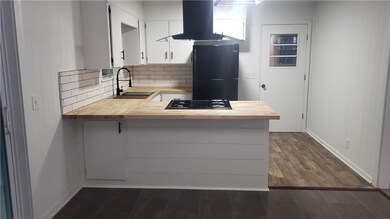 213 Anderson Dr, Brunswick, GA 31520 - photo 7