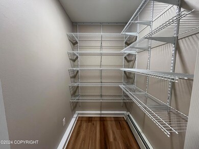 516 E 10th Ave unit 4, Anchorage, AK 99501 - photo 3