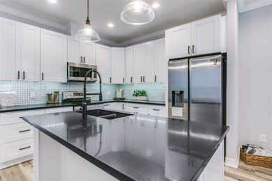 1028 Lonnie Ln, Houston, TX 77091 - photo 7