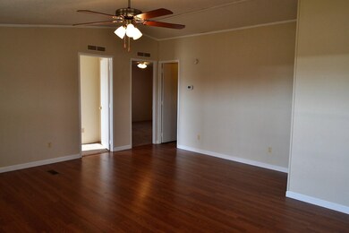 125 Pomona Ct, Crossville, TN 38571 - photo 3