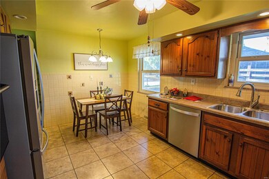 Kitchen-STAGED PHOTO