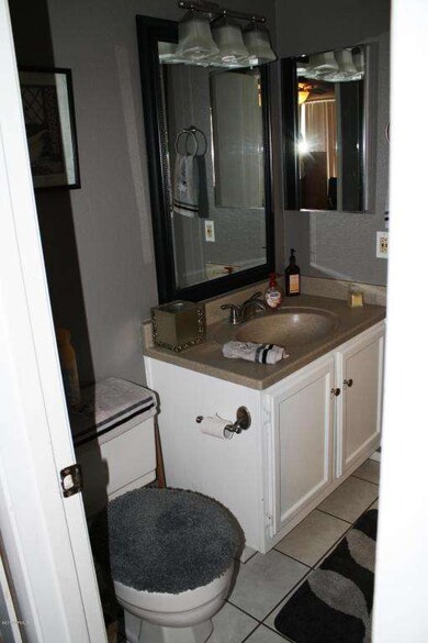 5Downstairs Bath