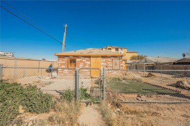 1220 E Ogden Ave, Las Vegas, NV 89101 - photo 7