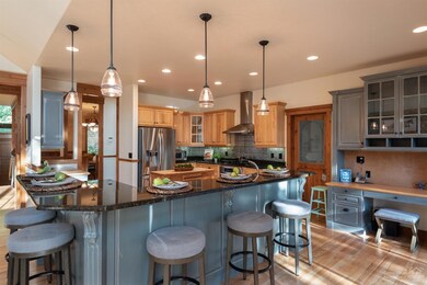 3433 NW Conrad Dr, Bend, OR 97701 - photo 7