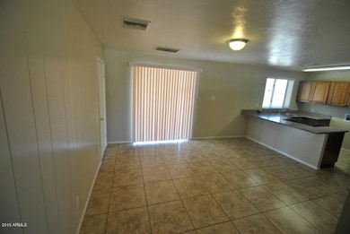 3014 N 54th Ln, Phoenix, AZ 85031 - photo 5