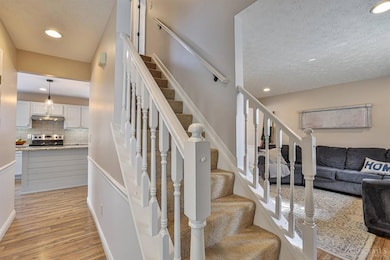 22 Iroquois Dr, Loveland, OH 45140 - photo 4