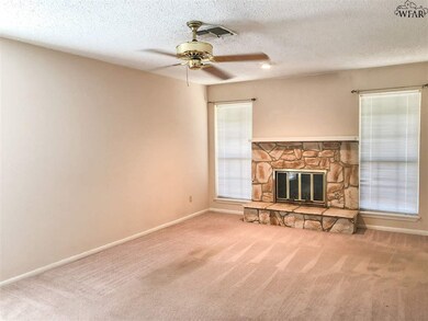 1621 Aldrich Ave, Wichita Falls, TX 76302 - photo 3