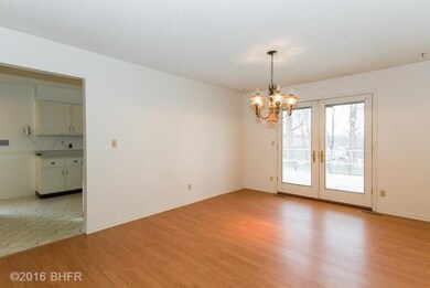 103 Walnut Dr, Newton, IA 50208 - photo 4