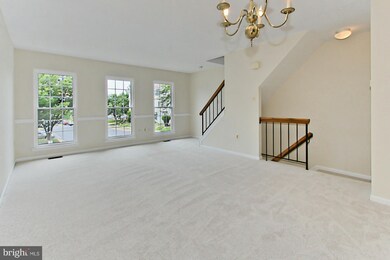 13914 Big Yankee Ln, Centreville, VA 20121 - photo 5