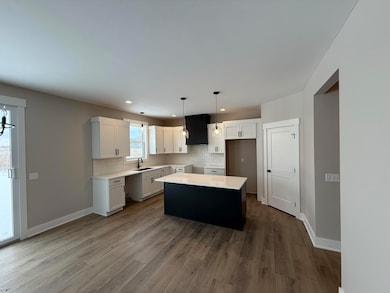 3296 Stonehill Ct, Wayland, MI 49348 - photo 2