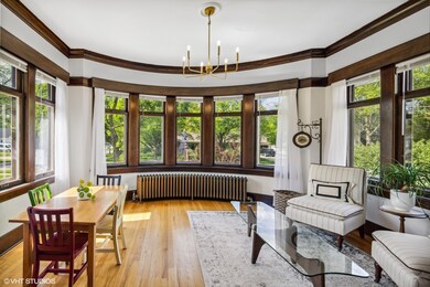 402 E Evergreen St, Wheaton, IL 60187 - photo 7