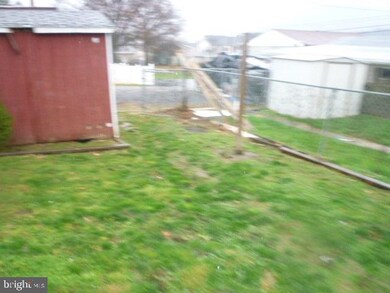 432 Gantt St, Newport, PA 17074 - photo 3