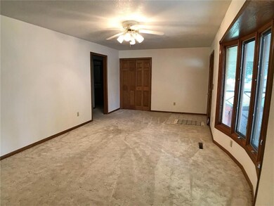 203 S Montgomery St, Colfax, IA 50054 - photo 4